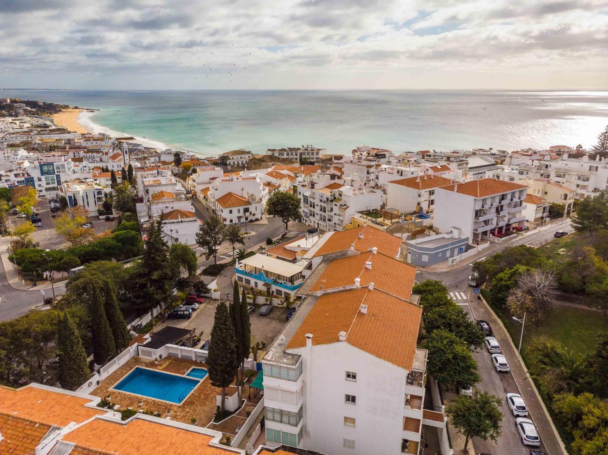 Casa Santa Maria - Sea View - 500M From The Beach - Wifi Albufeira Eksteriør billede